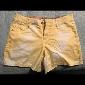 Women’s shorts